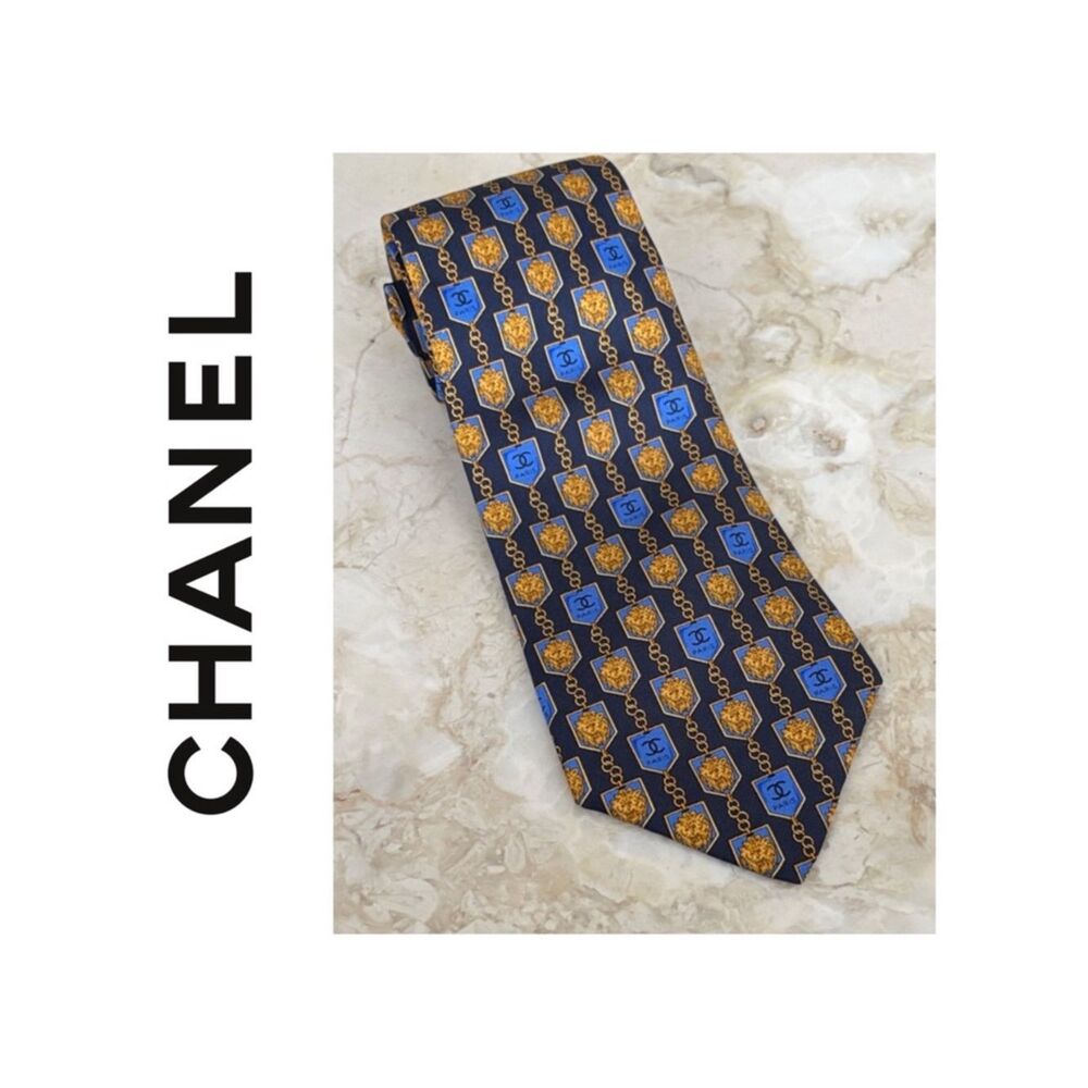 CHANEL CC Logo Chain Pattern 100% Silk Tie Multi-Colour Authentic